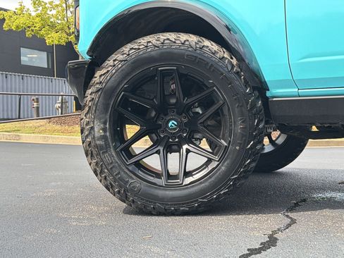 Used 2025 Ford Bronco Outer Banks AWD/4WD image 11