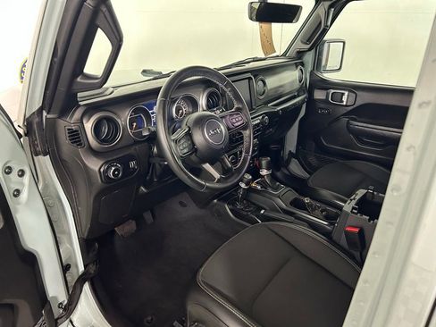 Used 2023 Jeep Wrangler Unlimited Sport AWD/4WD image 13