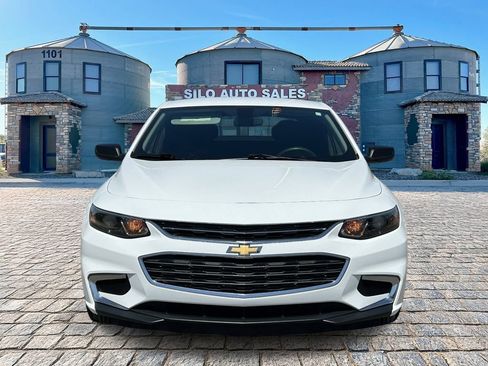 Used 2018 Chevrolet Malibu LS FWD image 8