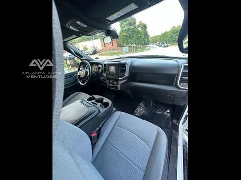 Used 2021 RAM 2500 Big Horn image 17