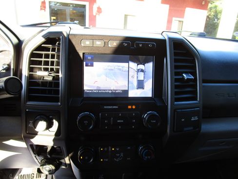 Used 2021 Ford F250 XL w/ STX Appearance Package image 16