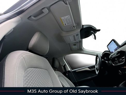 Used 2022 Ford Escape SE image 26