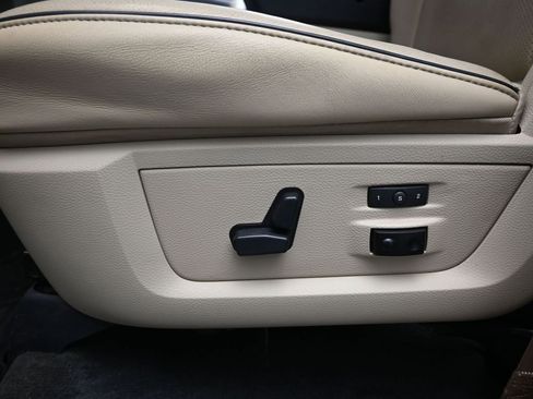 Used 2018 RAM 2500 Limited image 10