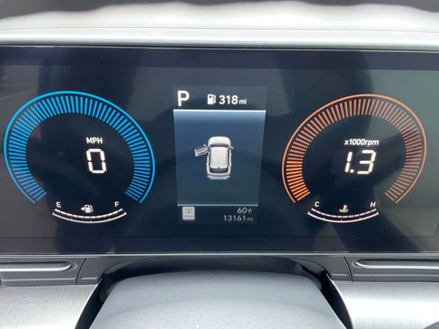 Used 2025 Hyundai Kona SEL image 40