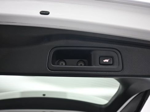 Used 2022 Honda Pilot EX-L image 61