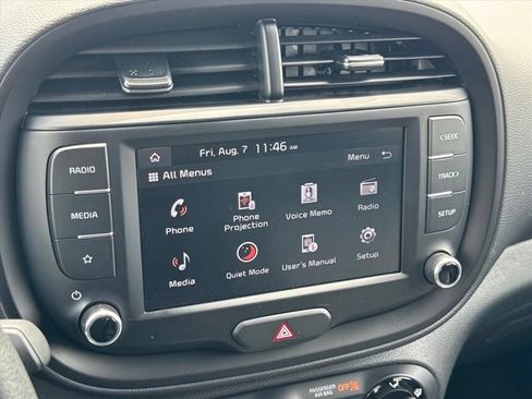 Certified 2025 Kia Soul LX w/ LX Technology Package FWD image 22