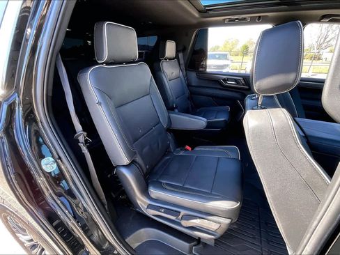 Certified 2025 GMC Yukon Elevation w/ Technology Package image 19