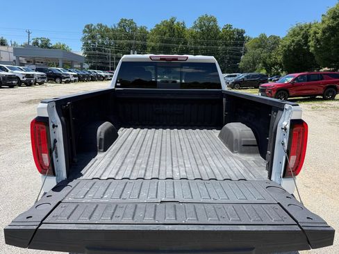 Used 2025 GMC Sierra 1500 Denali w/ Technology Package AWD/4WD image 31