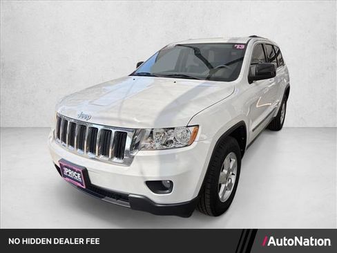 Used 2013 Jeep Grand Cherokee Laredo w/ Laredo E Group AWD/4WD image 1