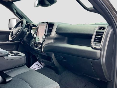 New 2026 RAM 3500 Tradesman AWD/4WD image 27