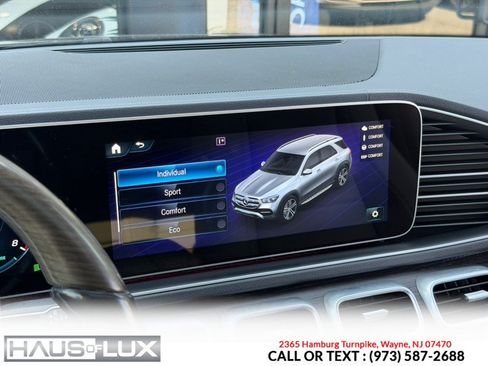 Used 2021 Mercedes-Benz GLE 450 4MATIC w/ AMG Line Exterior image 33