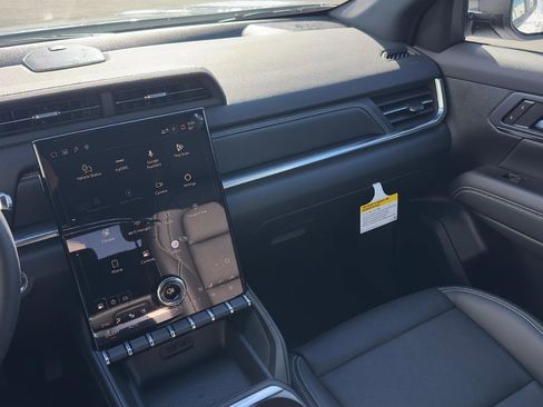 New 2026 GMC Terrain Elevation w/ Elevation Premium Package image 13