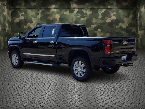 New 2026 Chevrolet Silverado 2500 High Country w/ Technology Package AWD/4WD image 3