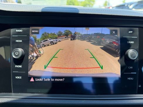 Used 2019 Volkswagen Jetta GLI Autobahn FWD image 35