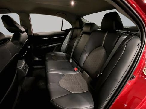 Used 2020 Toyota Camry XSE w/ Blackout Package FWD image 26