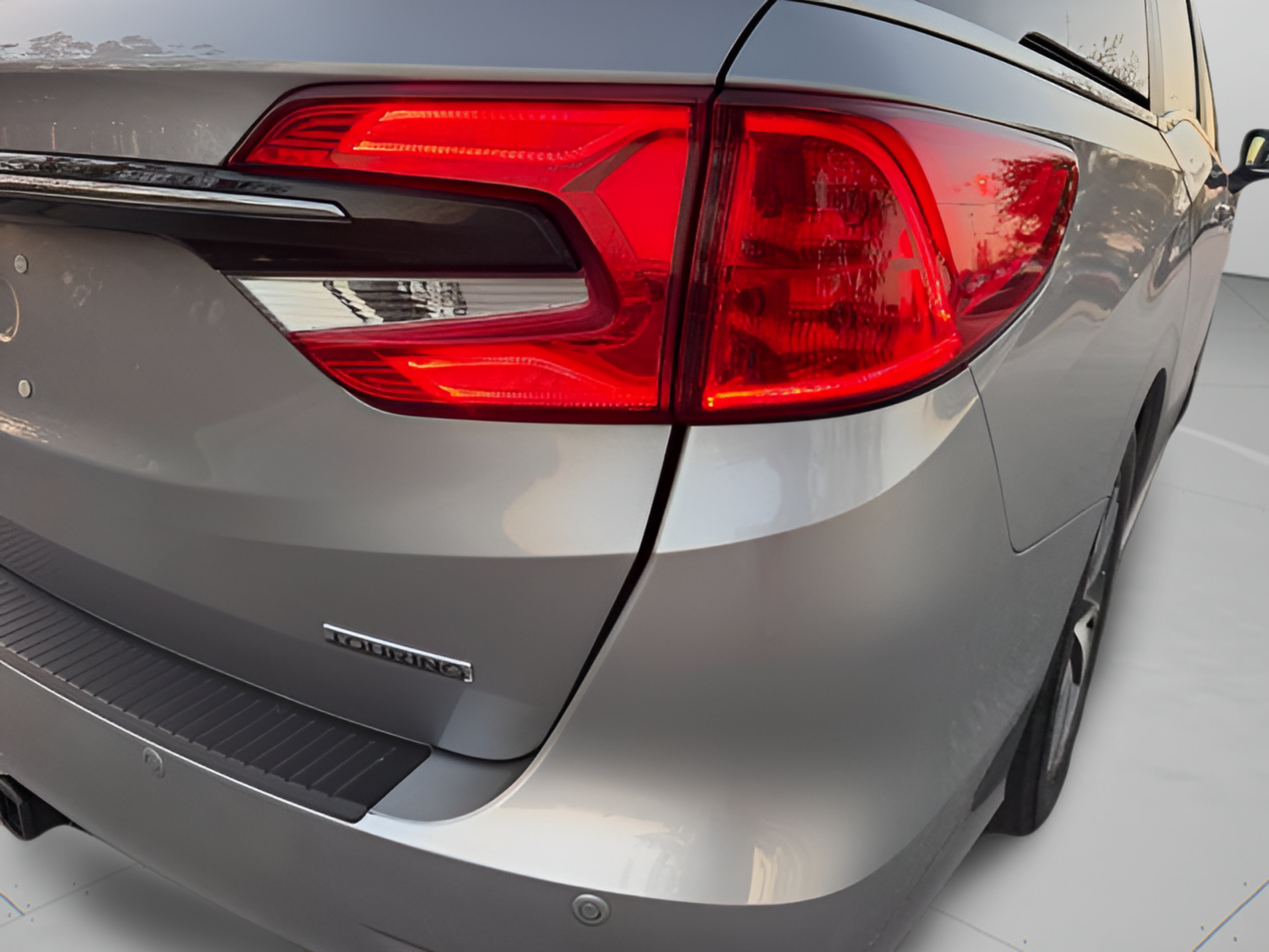 Used 2022 Honda Odyssey Touring image 32