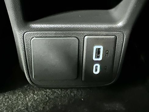 Certified 2023 Buick Encore GX Preferred w/ Cold Weather Comfort Package FWD image 15