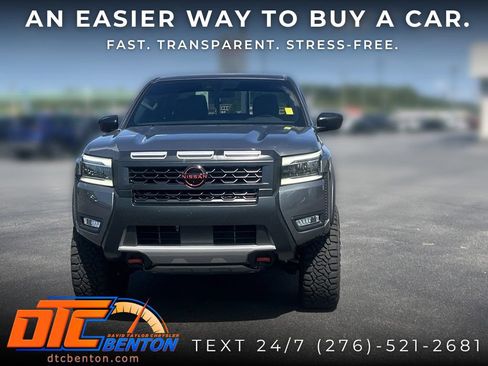 Used 2025 Nissan Frontier PRO-4X AWD/4WD image 8