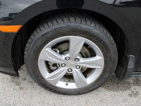 Used 2018 Honda Odyssey EX-L image 11