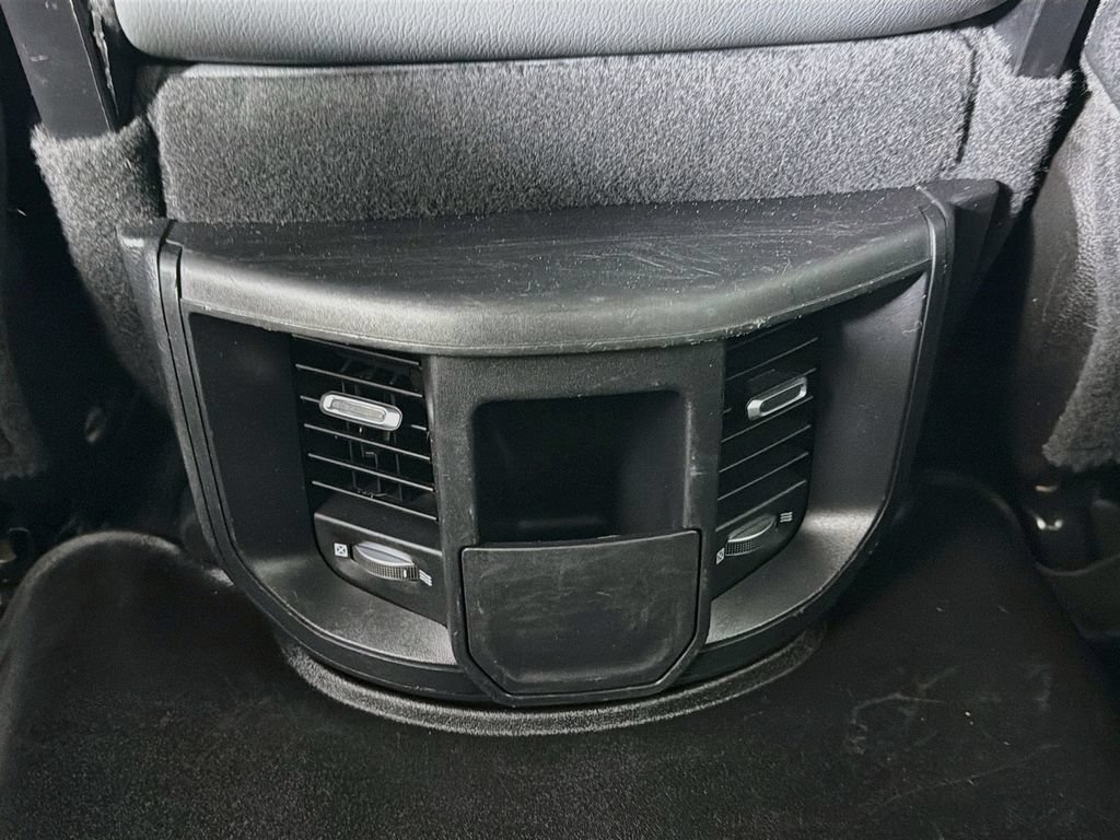 Used 2020 RAM 3500 Tradesman w/ Chrome Appearance Group AWD/4WD image 21