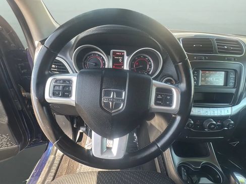 Used 2020 Dodge Journey SE w/ SE Popular Equipment Group FWD image 22