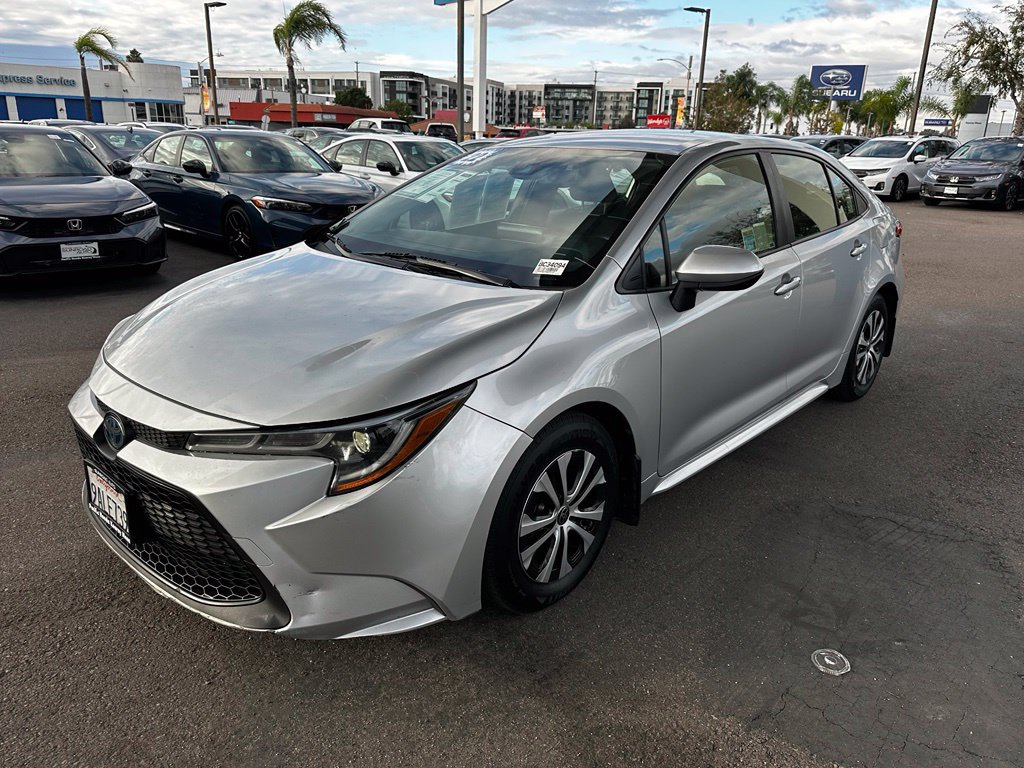 Used 2022 Toyota Corolla LE w/ Carpet Mat Package (TMS) FWD image 4