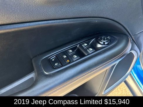 Used 2019 Jeep Compass Limited AWD/4WD image 12
