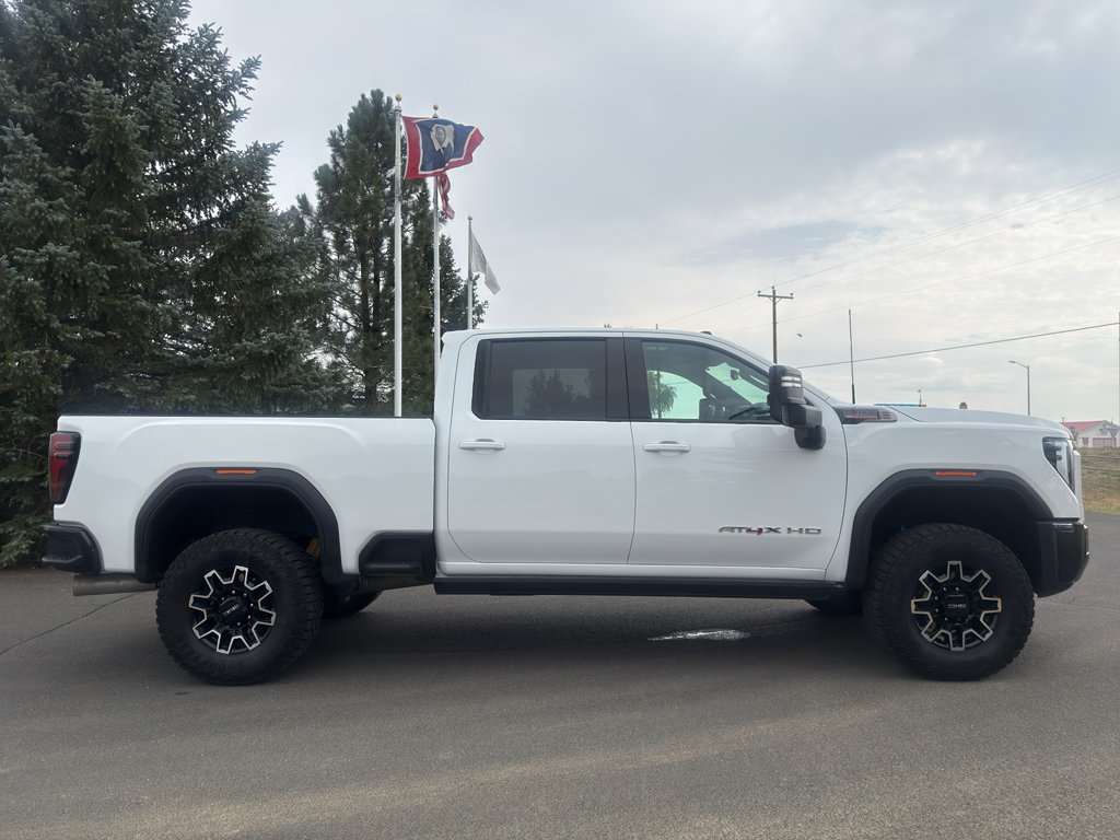 Used 2026 GMC Sierra 2500 AT4X AWD/4WD image 8