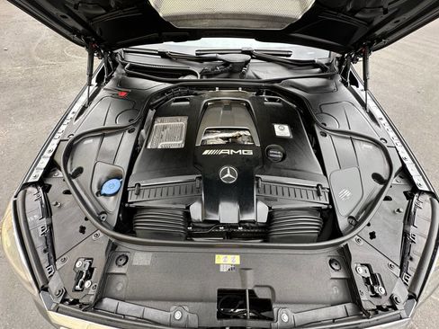Used 2018 Mercedes-Benz S 63 AMG S 4MATIC Sedan image 38
