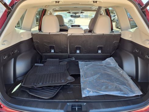 Used 2024 Subaru Forester Premium image 20