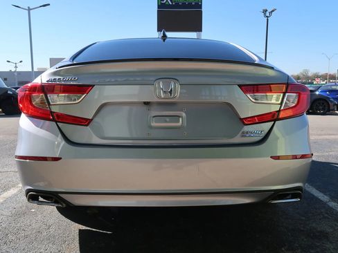 Used 2022 Honda Accord Sport Special Edition image 9