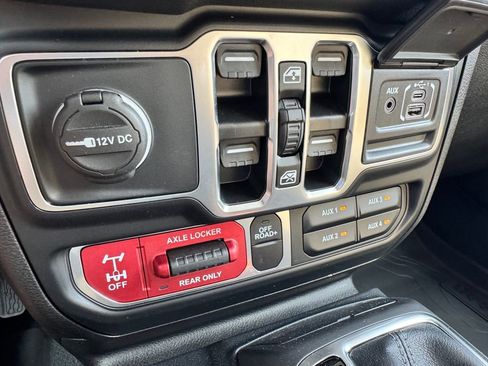 New 2025 Jeep Wrangler Unlimited Sport S 4xe AWD/4WD image 19