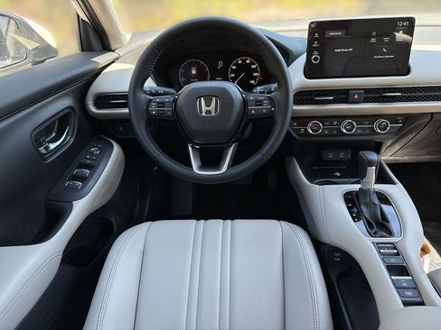 New 2026 Honda HR-V EX-L image 22