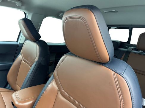 Used 2023 Ford Maverick Lariat w/ Lariat Luxury Package FWD image 30