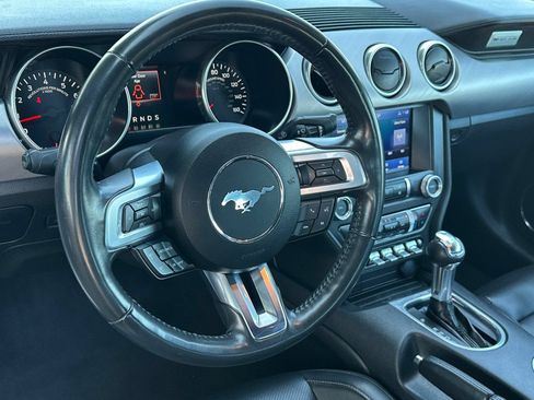 Used 2022 Ford Mustang Premium RWD image 15