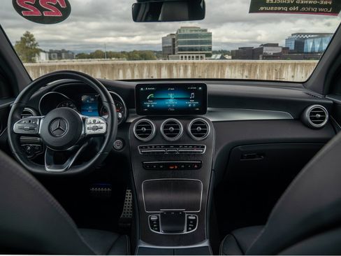 Certified 2022 Mercedes-Benz GLC 300 4MATIC image 19