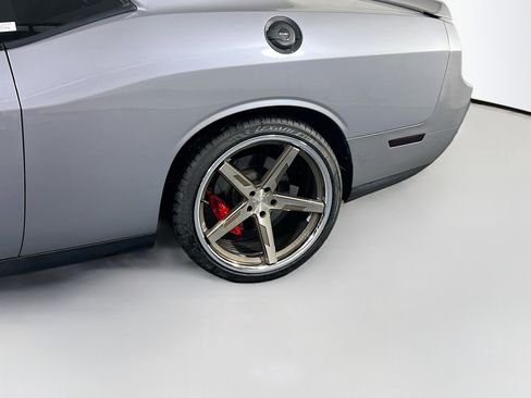 Used 2014 Dodge Challenger SRT8 w/ Harman/Kardon Audio Group image 29