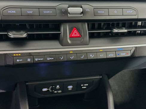 Used 2025 Kia K4 LXS image 22