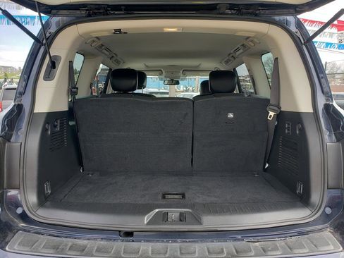 Used 2020 Nissan Armada SL w/ Premium Package image 4