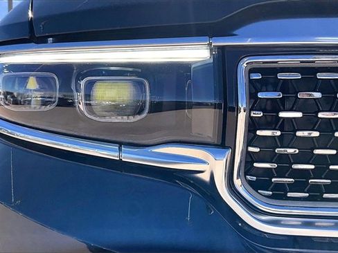 Used 2022 Jeep Grand Wagoneer Series III w/ Rear Seat Video Group 1 image 32