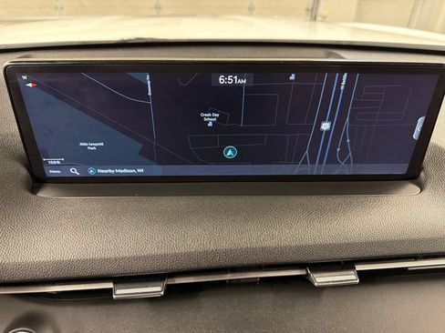 Used 2023 Genesis GV70 2.5T w/ Advanced Package AWD/4WD image 12