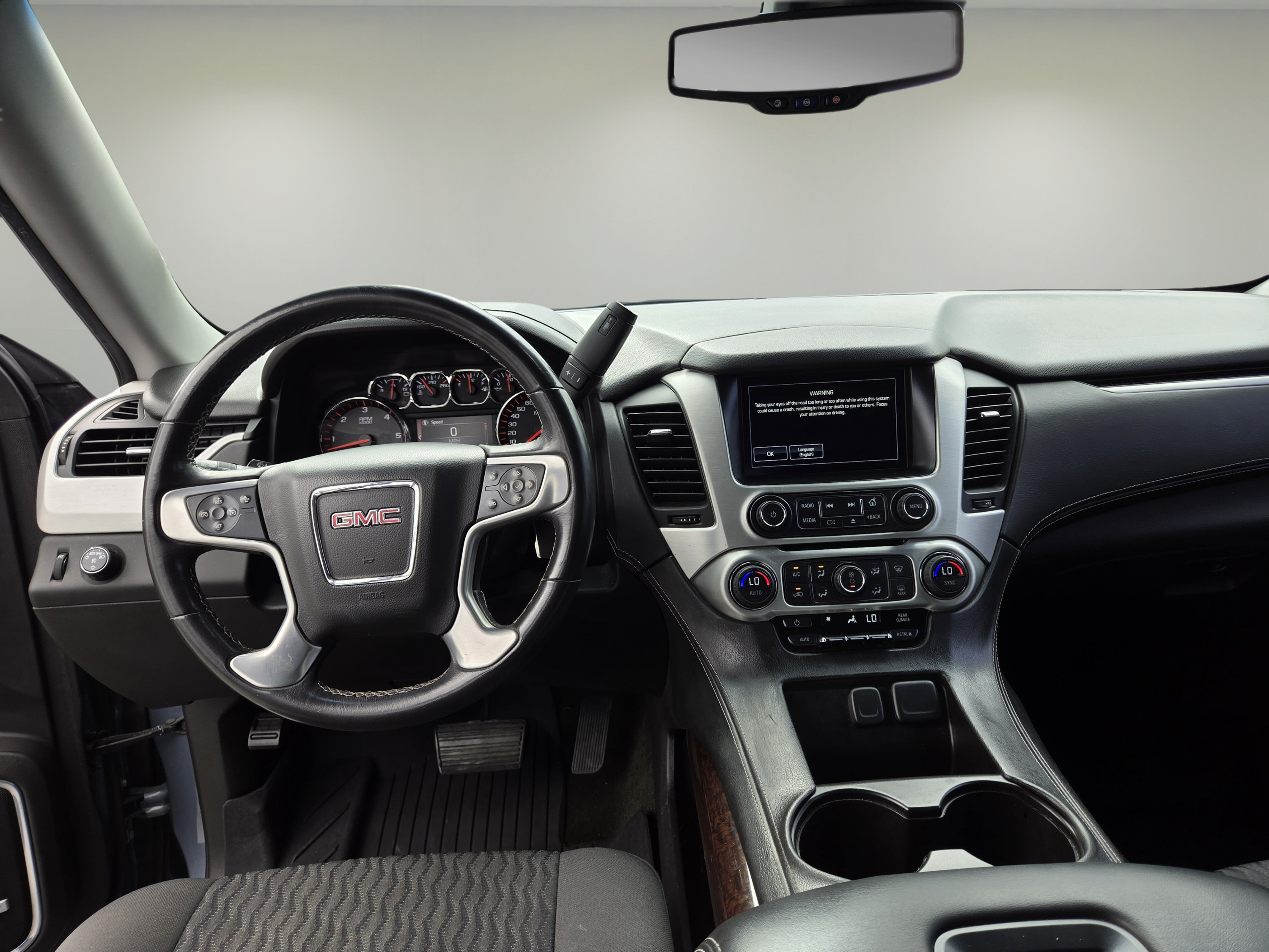 Used 2016 GMC Yukon SLE w/ Convenience Package RWD image 15