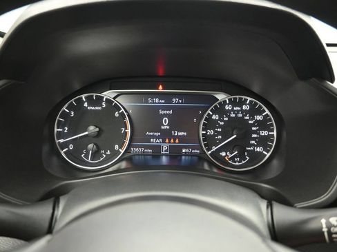 Used 2025 Nissan Altima 2.5 SV FWD image 14