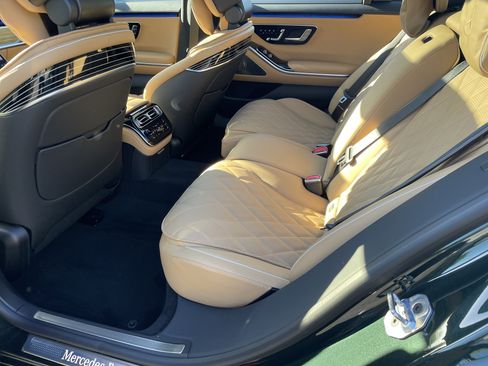 New 2026 Mercedes-Benz S 580 4MATIC Sedan image 34