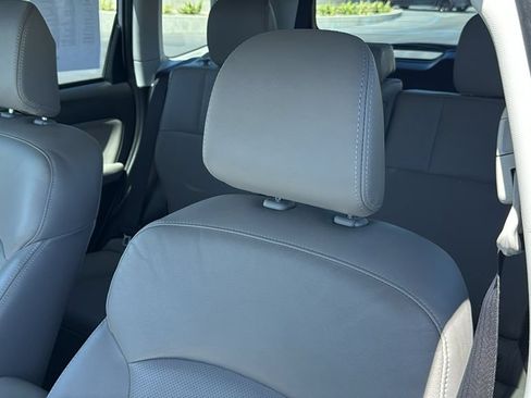 Used 2016 Subaru Forester 2.5i Limited AWD/4WD image 25