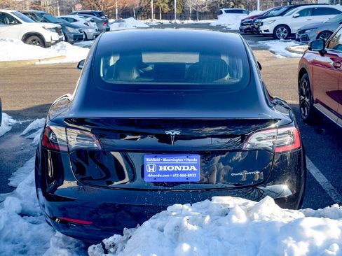 Used 2019 Tesla Model 3 image 5