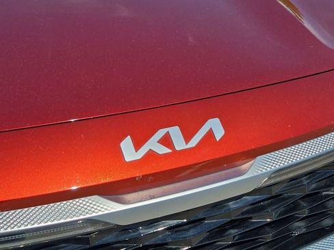 Certified 2023 Kia Seltos S FWD image 10