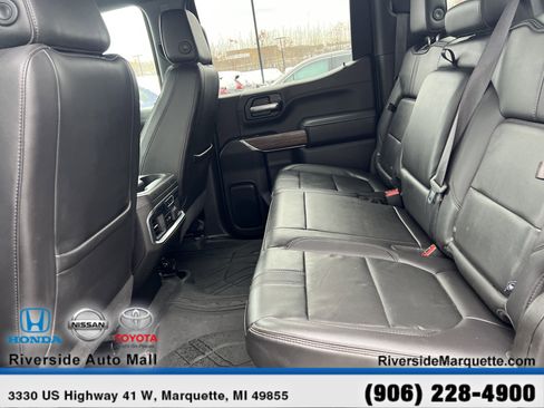 Used 2021 Chevrolet Silverado 1500 High Country image 26