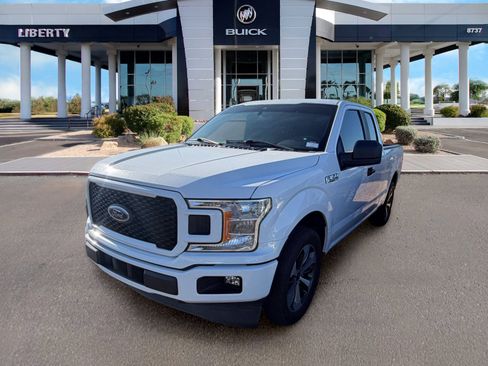 Used 2020 Ford F150 XL w/ Equipment Group 101A Mid RWD image 4