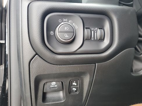 Used 2026 RAM 1500 Big Horn AWD/4WD image 20